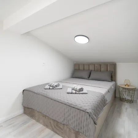 Stunning In With Wifi Holiday home *